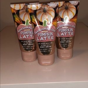 Bath & Body 3 marshmallow pumpkin latte hand cream